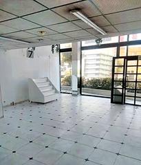 Local Comercial en Calle Albericia