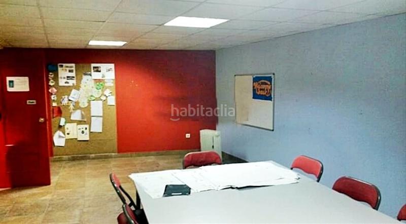 Foto b6926e02-99e6-4c6a-8288-42ce60a8f461. Alquiler local comercial en Numancia - San Fernando Santander