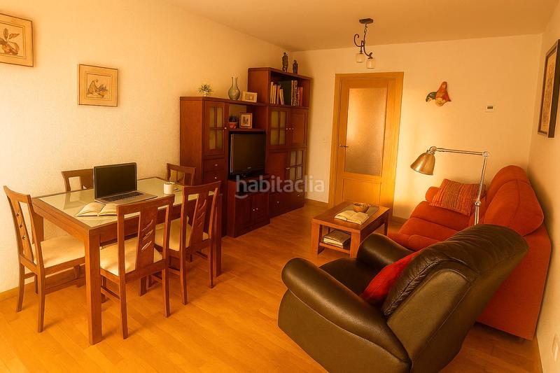 Foto 7a30687f-4225-4112-a52f-19bfa3221e13. Location appartement avec chauffage dans Cudón Miengo