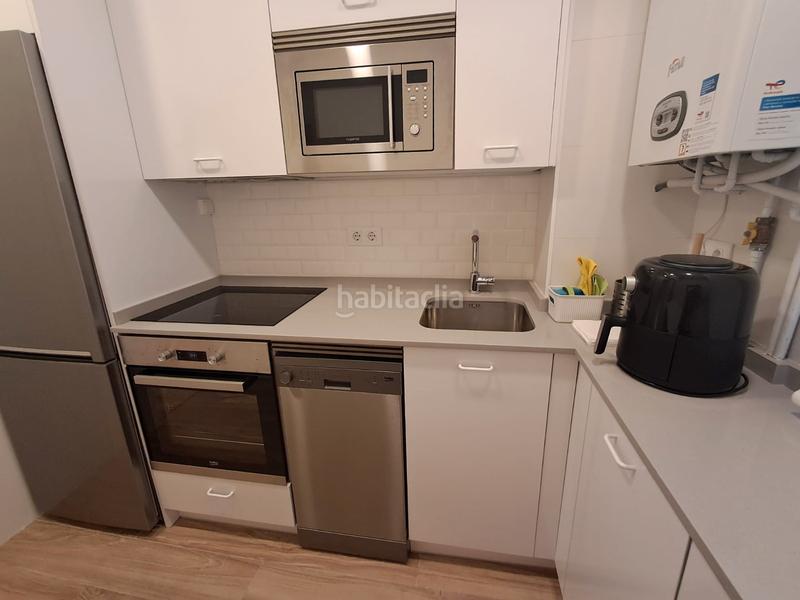 Foto c8e8f463-bae3-4910-847a-05839f2a8099. Rent flat with heating in Puerto Chico Santander