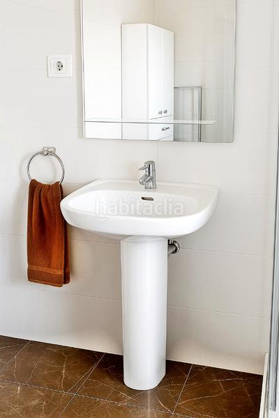 Foto 9b8ab5bf-3115-4854-8399-c50cebe79ceb. Location appartement avec chauffage dans Los Castros Santander