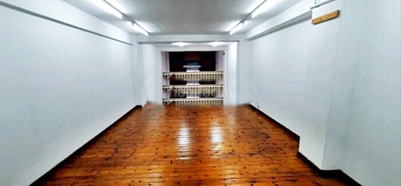 Foto d7b77f8a-3407-462c-ba86-9b8ba4939577. Alquiler local comercial en Centro Torrelavega