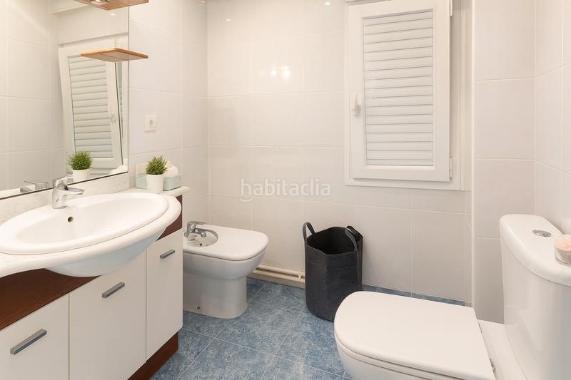Foto b98a30d1-1c50-4d94-88a1-07aa95f53b3b. Alquiler piso en Centro - Ayuntamiento Santander