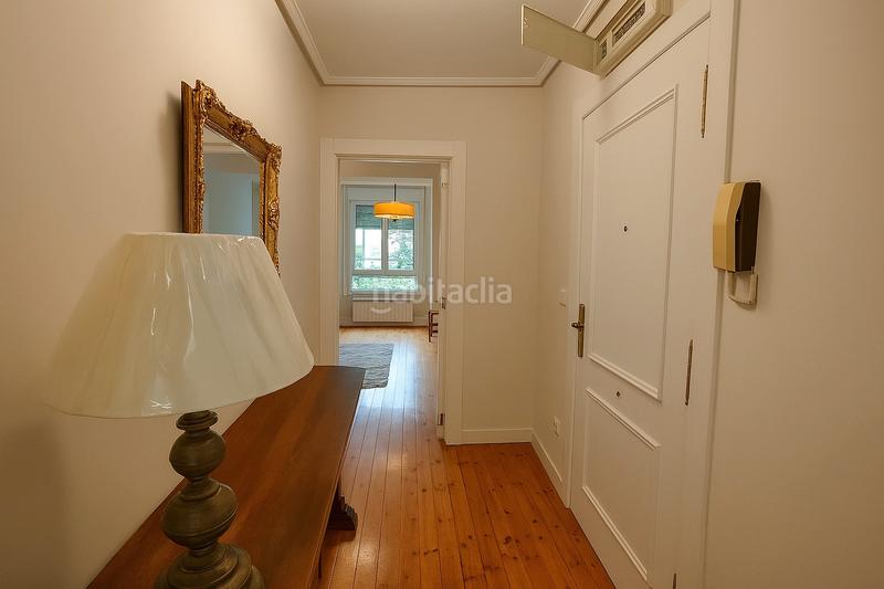 Foto c5c8838f-a486-4d77-88ff-04743122cc8a. Location appartement avec chauffage parking dans Puerto Chico Santander
