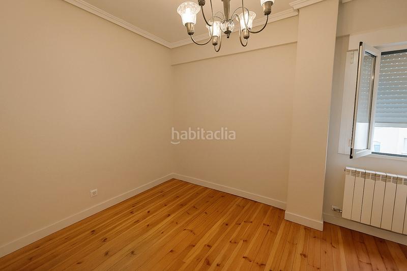 Foto 371b98fd-0e71-41aa-98cc-de36c6356c4a. Rent flat with heating parking in Puerto Chico Santander