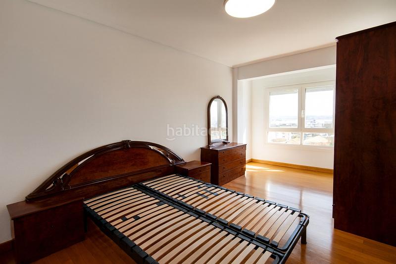 Foto 753ca0ea-5589-4530-9957-c68764869729. Alquiler piso en Cuatro Caminos Santander