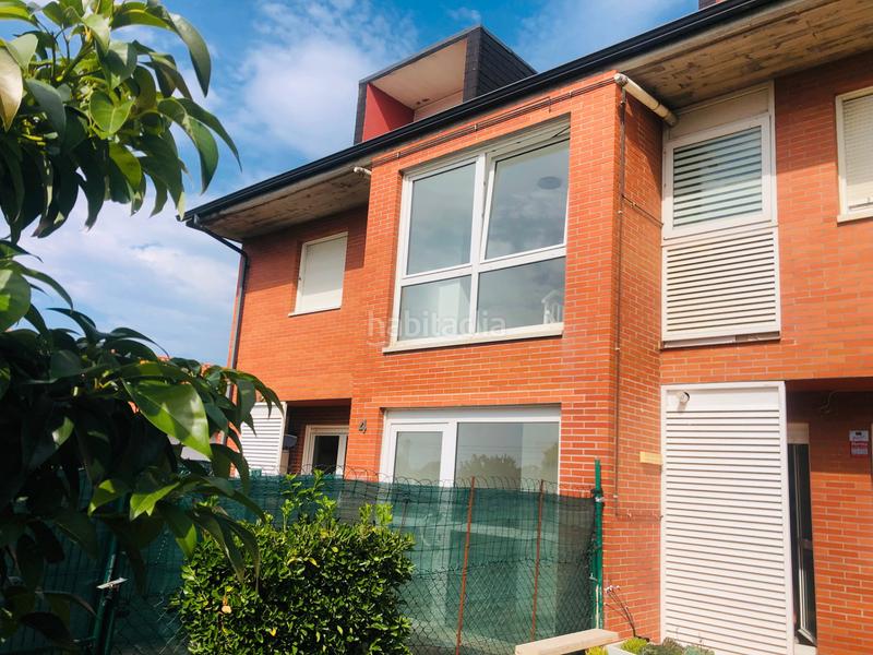 Foto 68f19e61-8d6a-44d3-b734-2fbd04c201fa. Ground floor with heating parking in Miengo pueblo Miengo