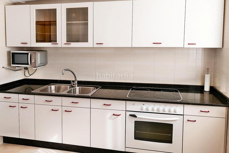 Foto 97af1ba1-1dde-4e71-8132-33d3b4f70f2e. Location appartement avec chauffage dans Los Castros Santander
