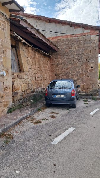 Foto 896f7dde-2b8f-4e9e-b134-d7f984f847da. Haus mit parking in Valderredible