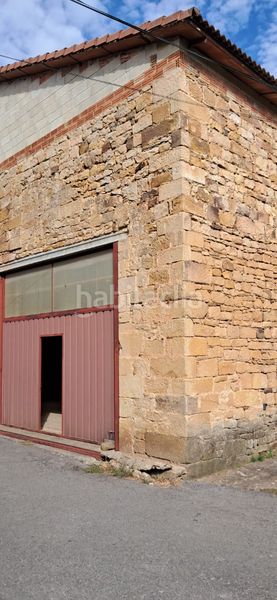 Foto baa5a8c1-b191-4407-a08d-0f1c7ac9b2b9. Haus mit parking in Valderredible