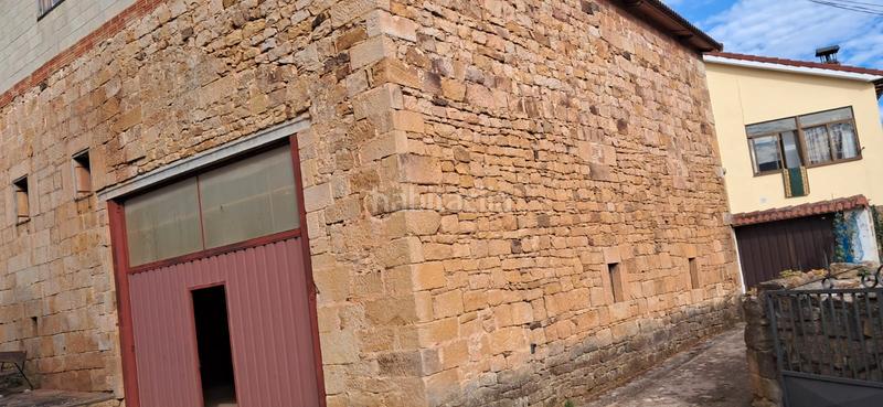 Foto 5d89c83d-cdfa-4394-bf7c-e79a6ee203d6. Maison avec parking dans Valderredible