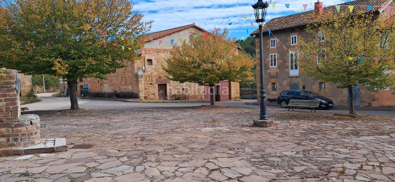 Foto 5e8727aa-3abb-4c14-bd77-7f83ed7fcfa0. Maison avec parking dans Valderredible