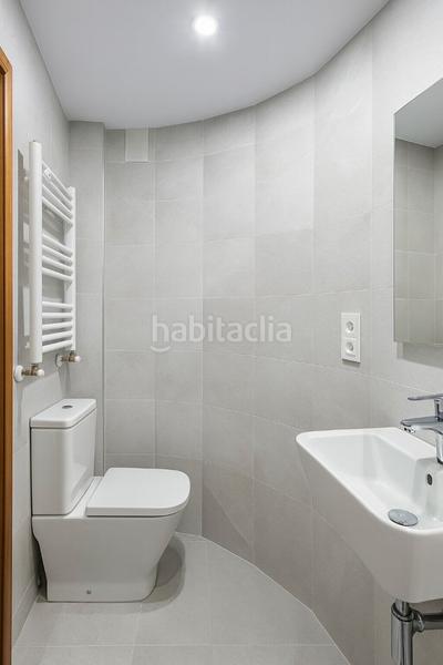 Foto 3c676726-b00c-42f1-ba46-93294eedf034. Rent flat with parking in El Sardinero Santander