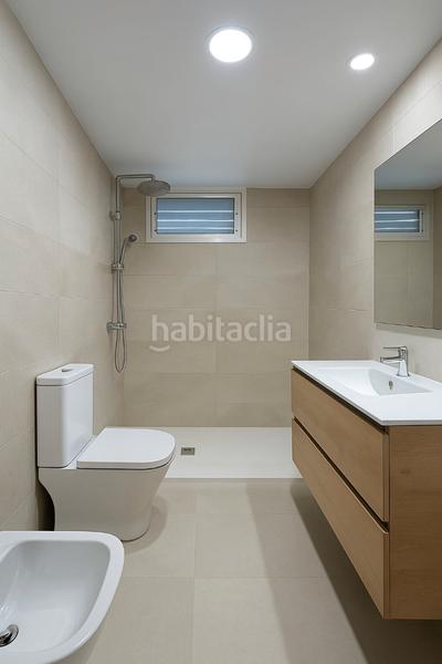 Foto aa333794-721a-4b11-a8c9-2decdf856a35. Rent flat with parking in El Sardinero Santander