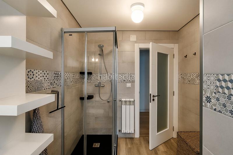 Foto ad3ff9c2-6c9f-442f-be7b-96a3dc7cf1d6. Rent flat with heating in Cuatro Caminos Santander
