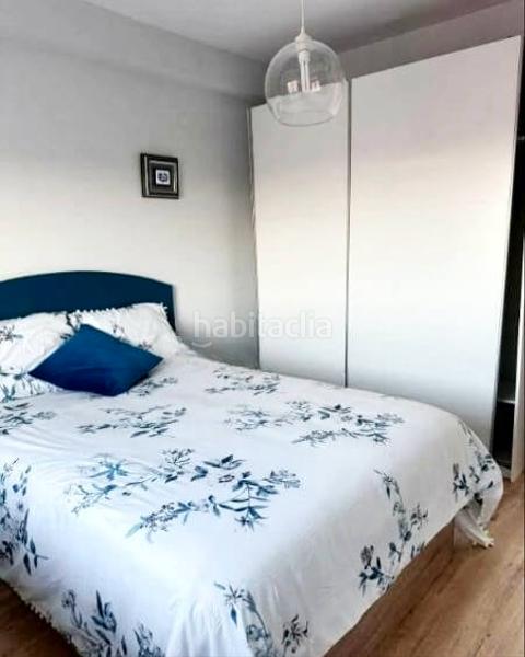 Foto 8de96699-ab25-48fa-9c6f-8035d81efe2d. Rent flat with heating in Los Castros Santander