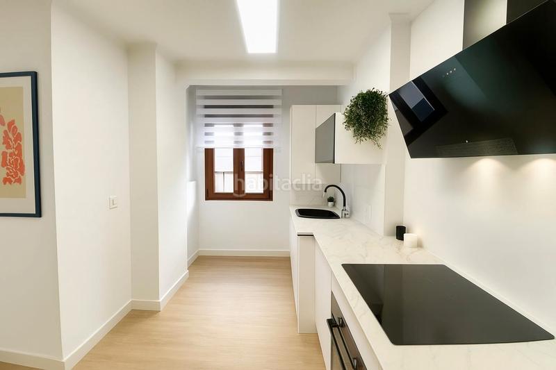 Foto 8abfebeb-4c7e-4427-8370-a2804bcfff6e. Location appartement avec chauffage dans Cuatro Caminos Santander