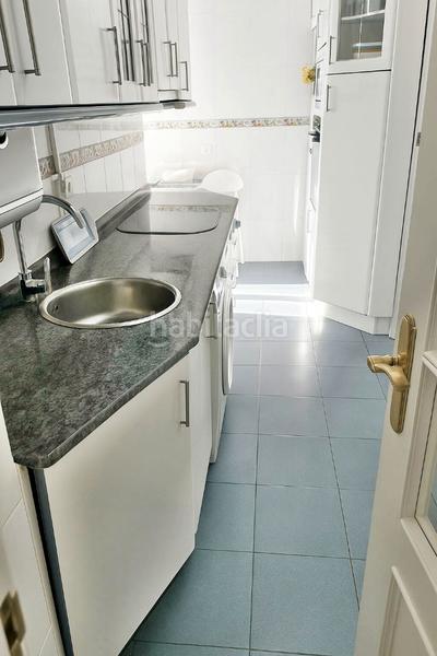 Foto 1826d2d2-aeb7-4d3f-bdf1-ecbd0740b2e6. Rent flat with heating in Los Castros Santander