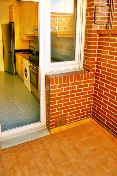 Foto db1474ce-a71a-4956-a9cb-3a3c8ffe4272. Rent flat with heating in Astillero (El)