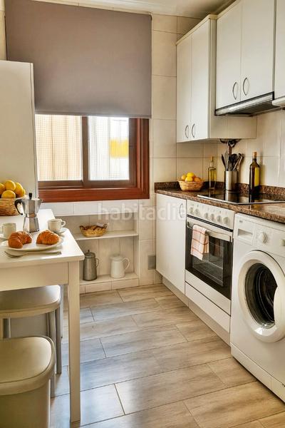 Foto b0bccbab-cb55-49c0-a626-a9cc0bd5ca02. Location appartement avec chauffage dans Puerto Chico Santander