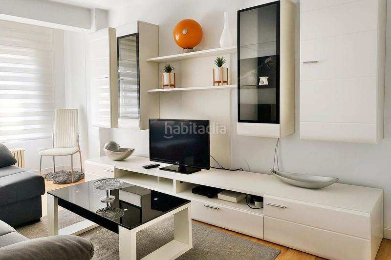 Foto dc8b9f14-57dd-4339-a5d5-d45d4d1aaa9d. Location appartement avec chauffage dans Puerto Chico Santander