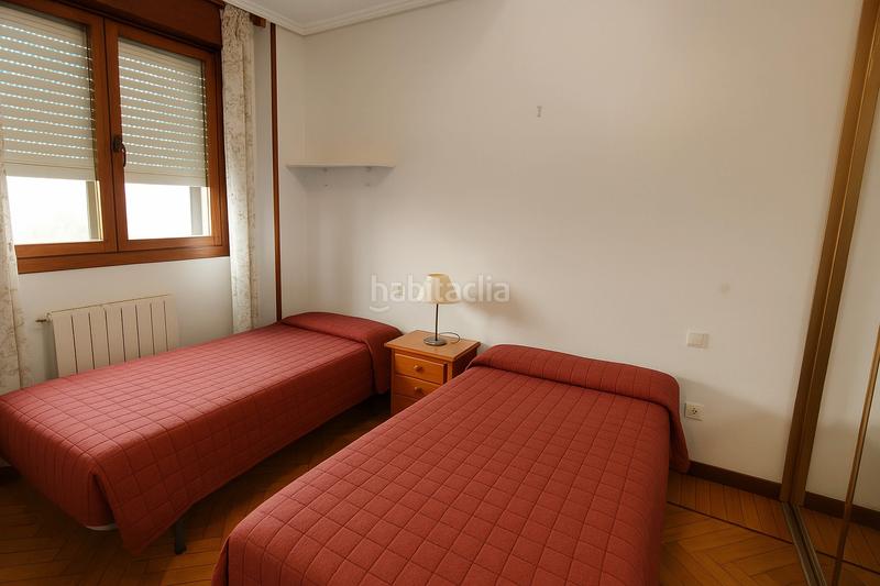 Foto 34be0991-c4ac-48da-beb7-e01405bedf65. Location appartement avec chauffage parking dans Alisal - San Román Santander