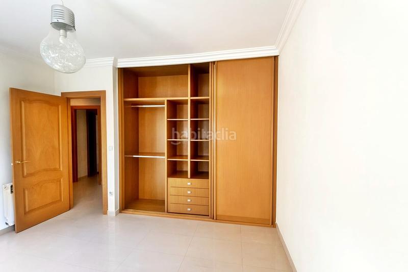 Foto ef2a6180-77c5-412f-adbb-7bc7295dd215. Rent flat with heating in Cuatro Caminos Santander