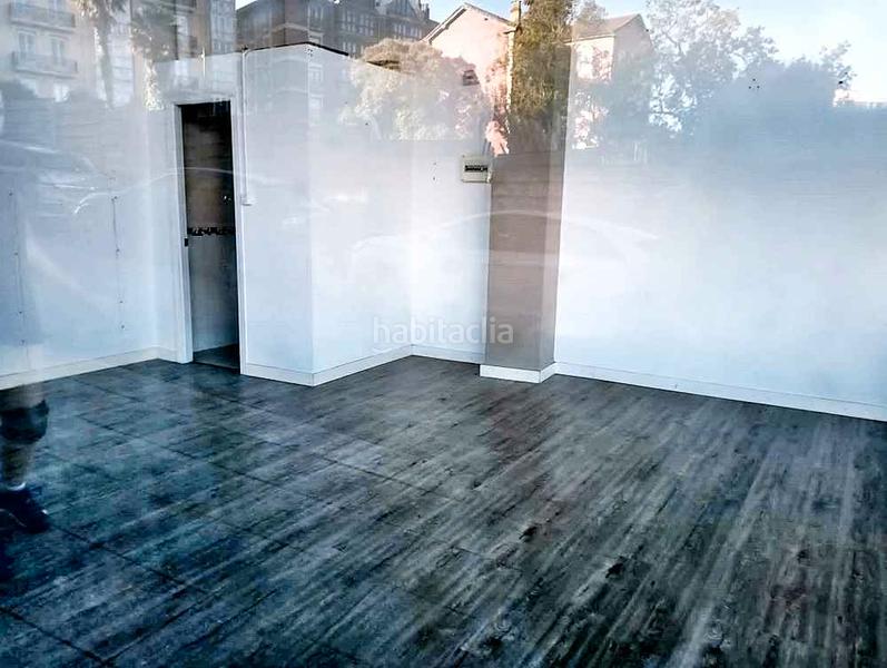 Foto 20abe0c5-44b4-42f6-a80b-643d3ddefcbf. Rent business premise in Astillero (El)