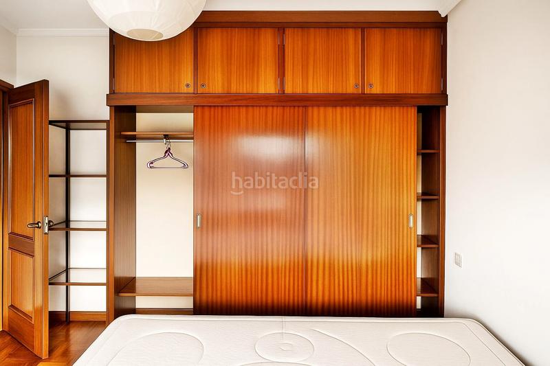 Foto 27803cdb-04ed-48f9-ad2b-f4151278577b. Location appartement dans Cuatro Caminos Santander