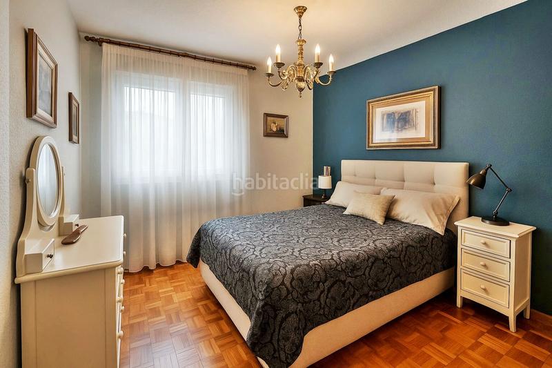 Foto df9c4a6a-2a94-43a6-b7a0-5151d33fdadc. Miete etagenwohnung mit heizung parking in Los Castros Santander