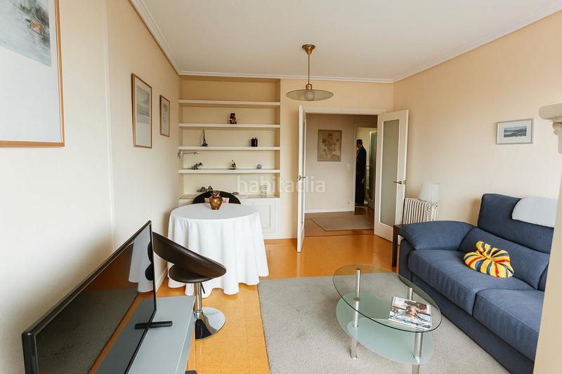 Foto 7d1237bf-9e78-4392-ab69-a41bf23a8b0a. Rent flat with heating parking in Numancia - San Fernando Santander