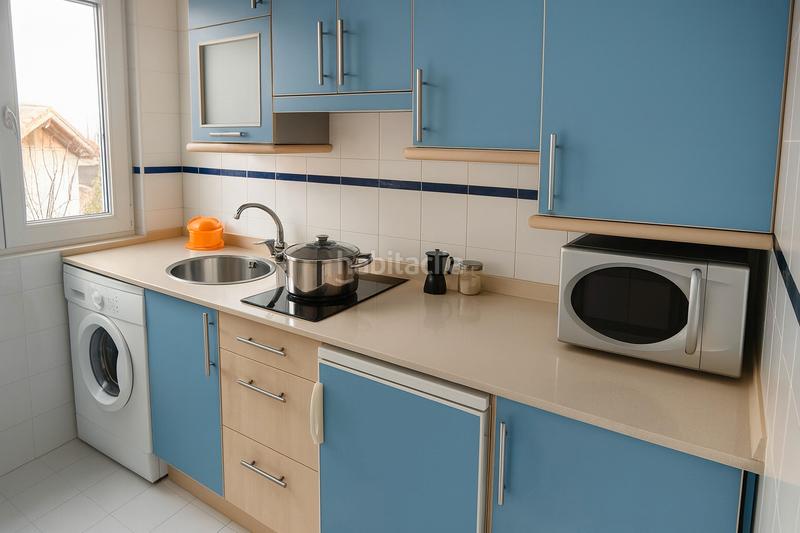 Foto 908f537f-26ba-4674-9ba6-ee1ff1a89429. Lloguer pis amb calefacció aparcament a Mogro Miengo