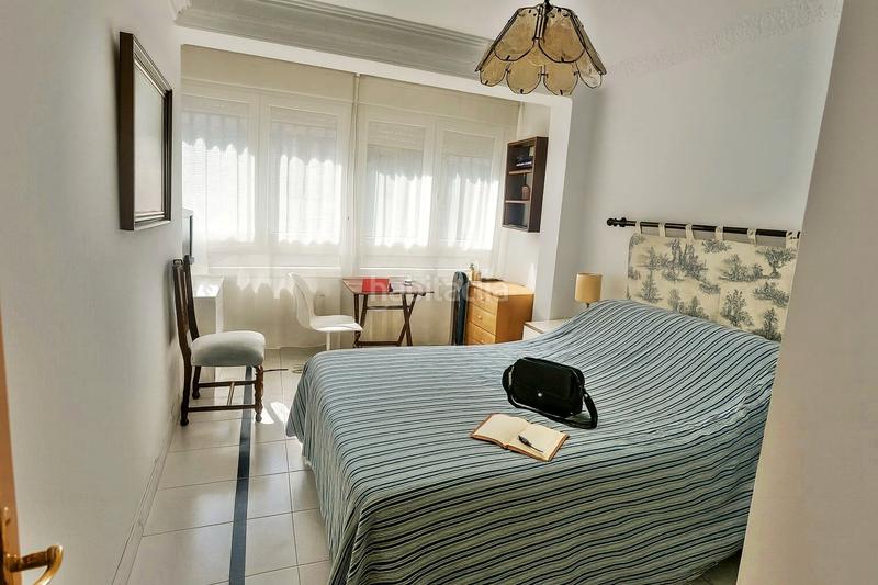 Foto 91839b17-ee1b-46fe-badf-21e8f5e118fc. Location appartement avec chauffage parking dans El Sardinero Santander