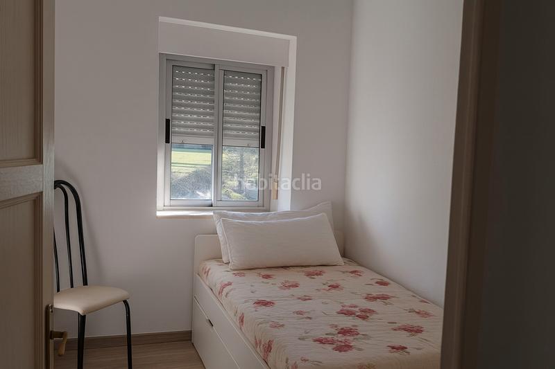 Foto 032dc6f6-4ebf-428e-8409-c424970a1bd9. Miete etagenwohnung in Revilla Camargo