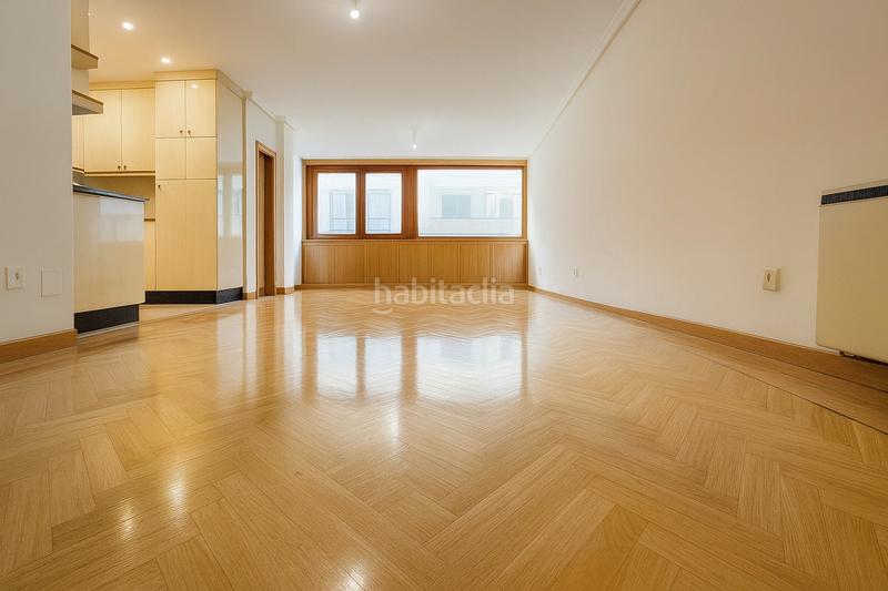 Foto f807654a-f974-41c5-8c3b-1d5b4aab672b. Rent flat with heating in Centro - Ayuntamiento Santander