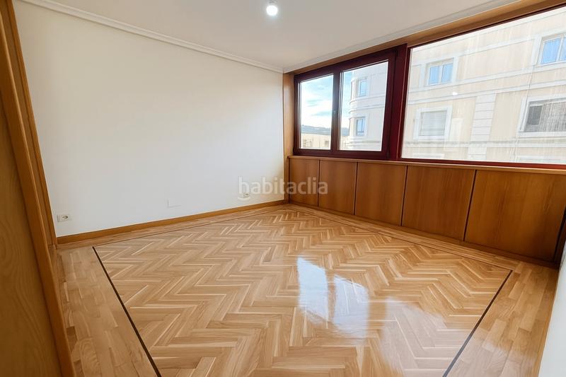 Foto 209895c4-a152-4f77-89ba-b7a34d4a5ab2. Alquiler piso en Centro - Ayuntamiento Santander