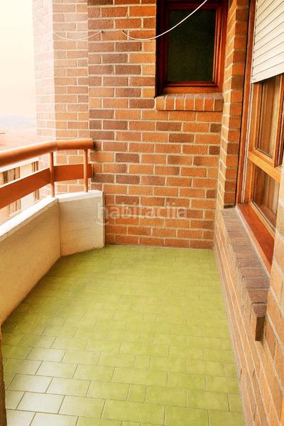 Foto 8e7c2f0b-851f-4fe5-823b-ef91c45fa055. Affitto appartamento con riscaldamento parcheggio in Santander