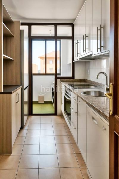 Foto 0a597091-7542-47f7-807b-541b4829fdaf. Location appartement avec chauffage parking dans Alisal - San Román Santander