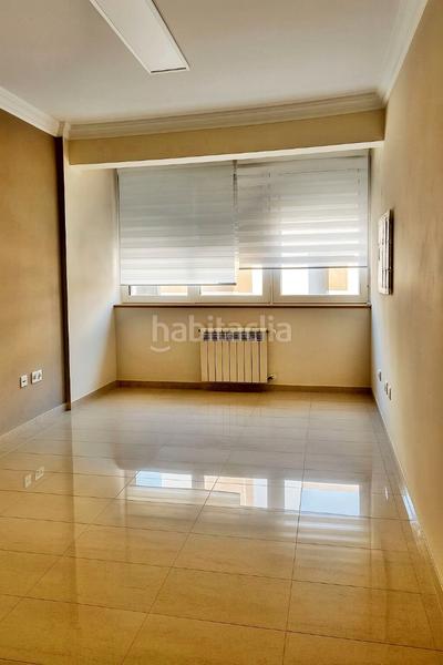 Foto 3d256444-98db-4fc2-833d-93e2bc3d9122. Affitto appartamento con riscaldamento in Cuatro Caminos Santander