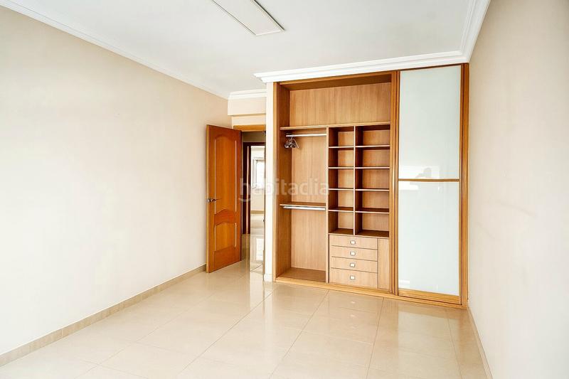 Foto da1235ee-16db-47f6-8f53-9b48ab827474. Affitto appartamento con riscaldamento in Cuatro Caminos Santander