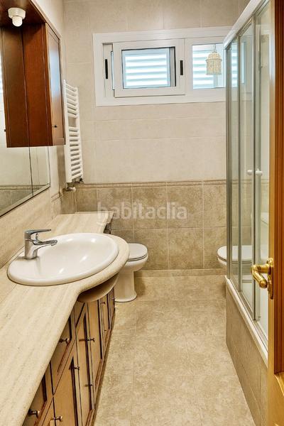 Foto 4be46214-d227-406e-9728-cc467cc8e653. Alquiler piso en Cuatro Caminos Santander