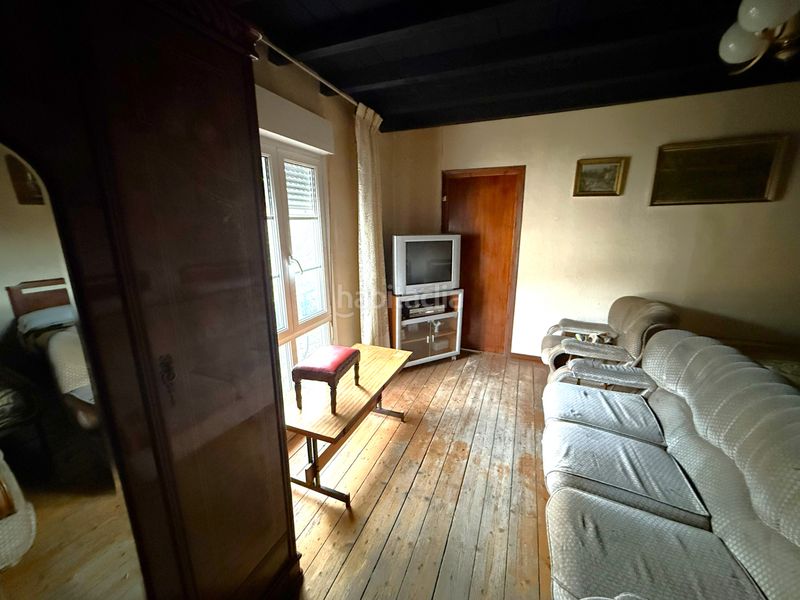 Foto 0a1d34ce-2989-41b2-8c21-2a61e131330a. Casa pareada en Campoo de Enmedio