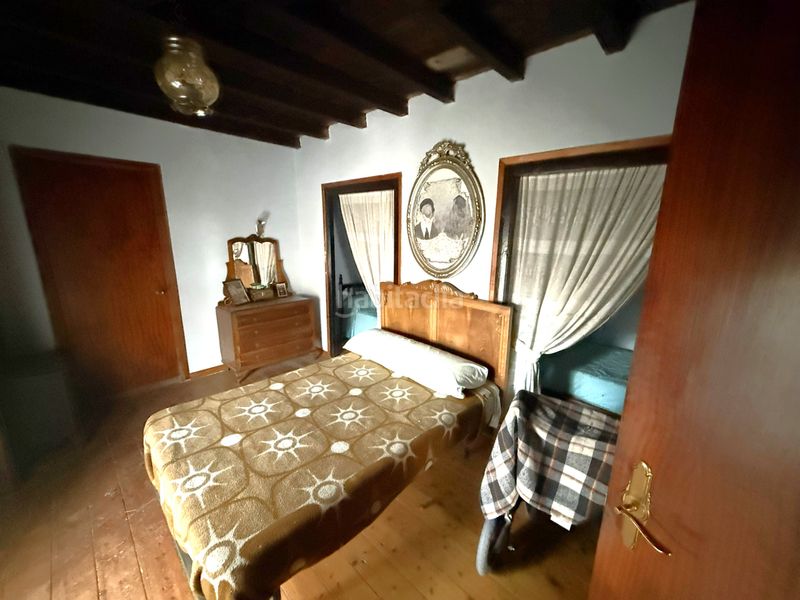 Foto cc5e2cf7-349d-45b8-9a5e-3bca49b0cd03. Casa pareada en Campoo de Enmedio