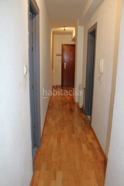 Foto 29d25f97-d337-4333-8b89-0deeff8e23c3. Piso en Centro Torrelavega