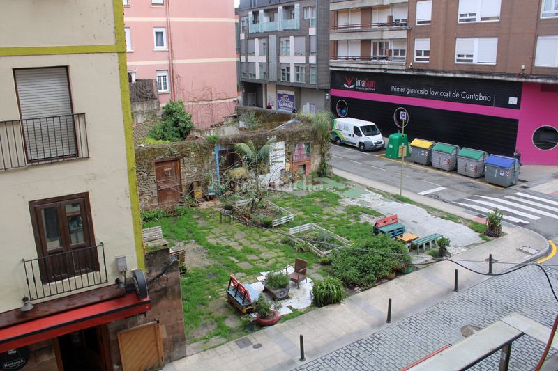 Foto 8095c142-5e20-49b5-84d1-85cb966680a0. Piso en Centro Torrelavega