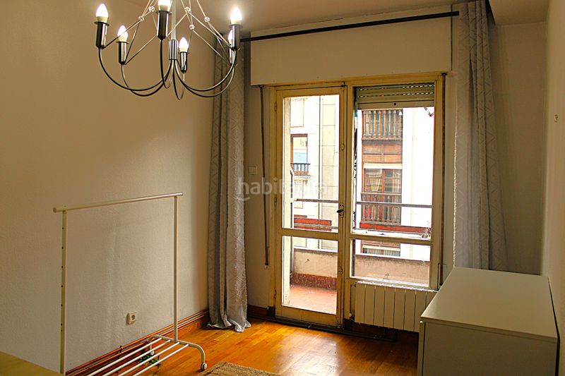 Foto 82ca5d29-10d3-4392-bcf9-ccb2f3f3cf25. Piso en Centro Torrelavega