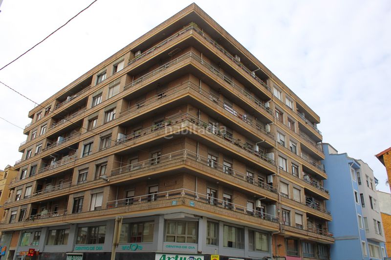 Foto 86b96974-60dc-4903-be7d-b8b8f774c30f. Piso en Centro Torrelavega