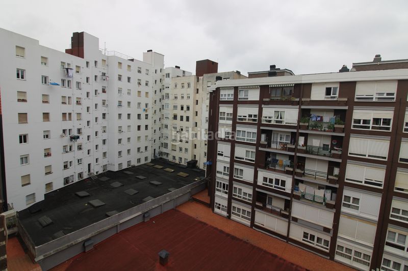 Foto b3e3c6c2-cc88-4abd-8823-d7c118728e19. Piso en Castilla - Hermida Santander