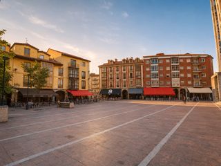 Rent Flat  Plaza baldomero iglesias