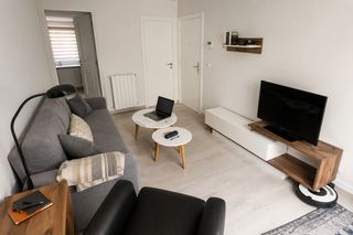 Miete Etagenwohnung  Calle guillermo arce